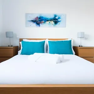 Holiday home The Dakota - Next To East Midlands Airport